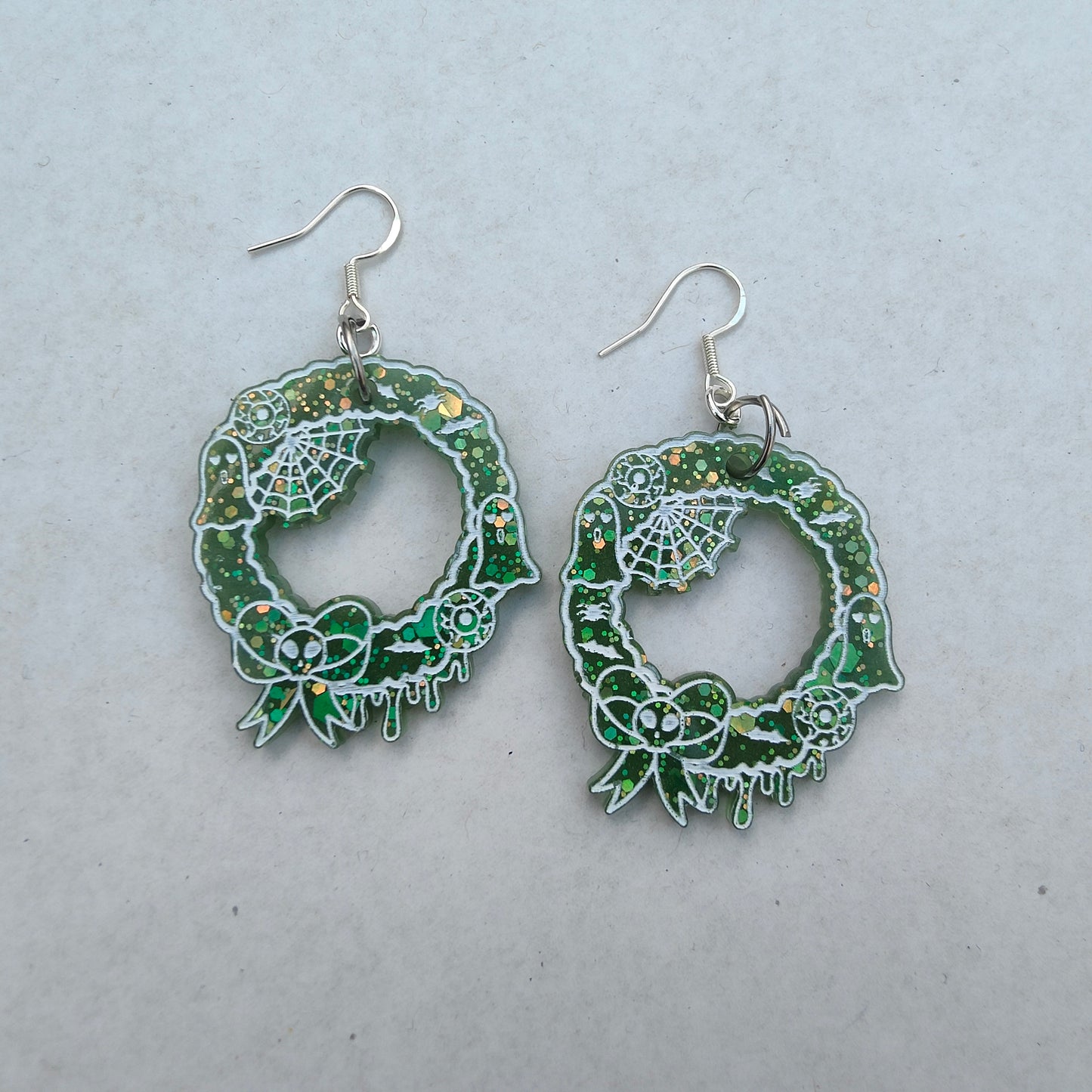 Halloween Christmas Wreath Earrings - Green Sparkle