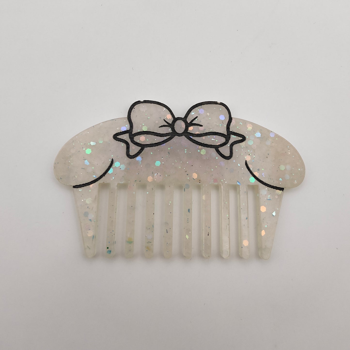Display Comb Decoration - White