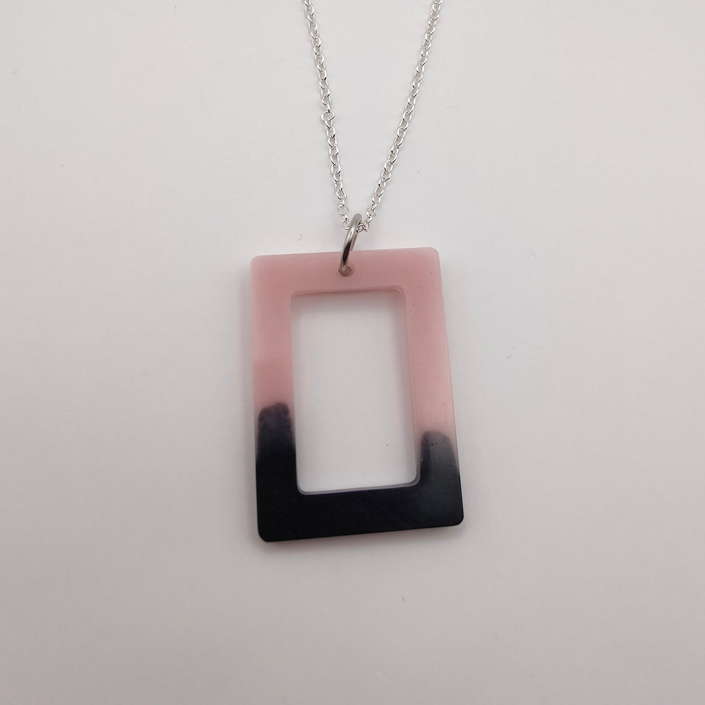 Rectangle Necklace - Black/Pink