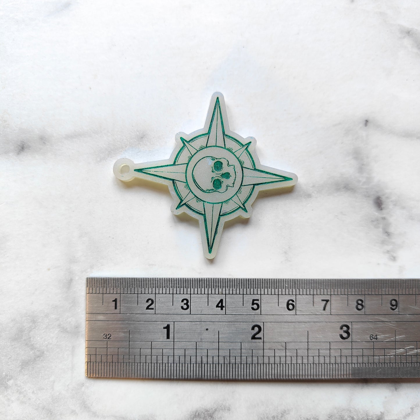 Skull Compass Earrings - Green