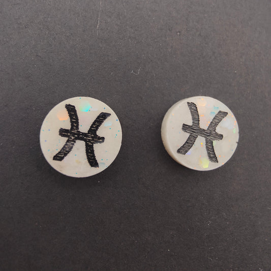 Horoscope Stud Earrings - Pisces White