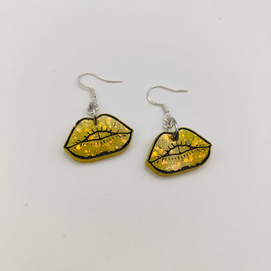 Lips Earrings - Yellow