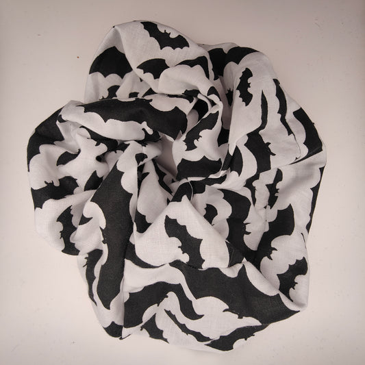 Scrunchie (Large) - Bats Black