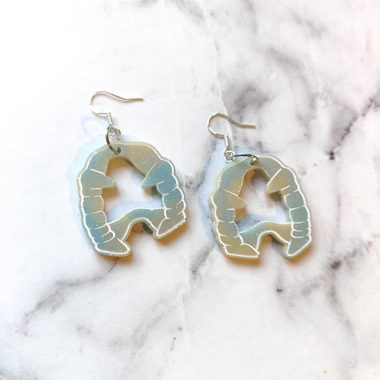 Vampire Teeth Earrings - Blue/Green