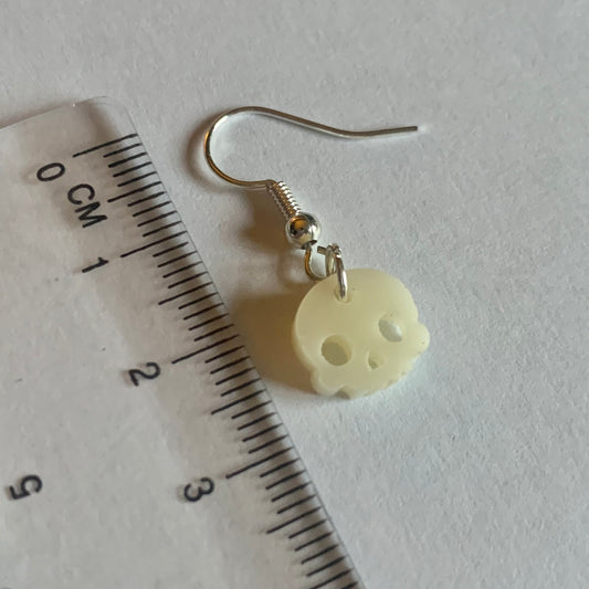 Skull (Small) Earrings - Cream